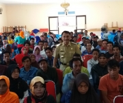 WAKIL BUPATI TOJO UNA-UNA SERAHKAN BANTUAN STIMULASI PERUMAHAN  SWADAYA BAGI MASYARAKAT BERPENGHASILAN RENDAH